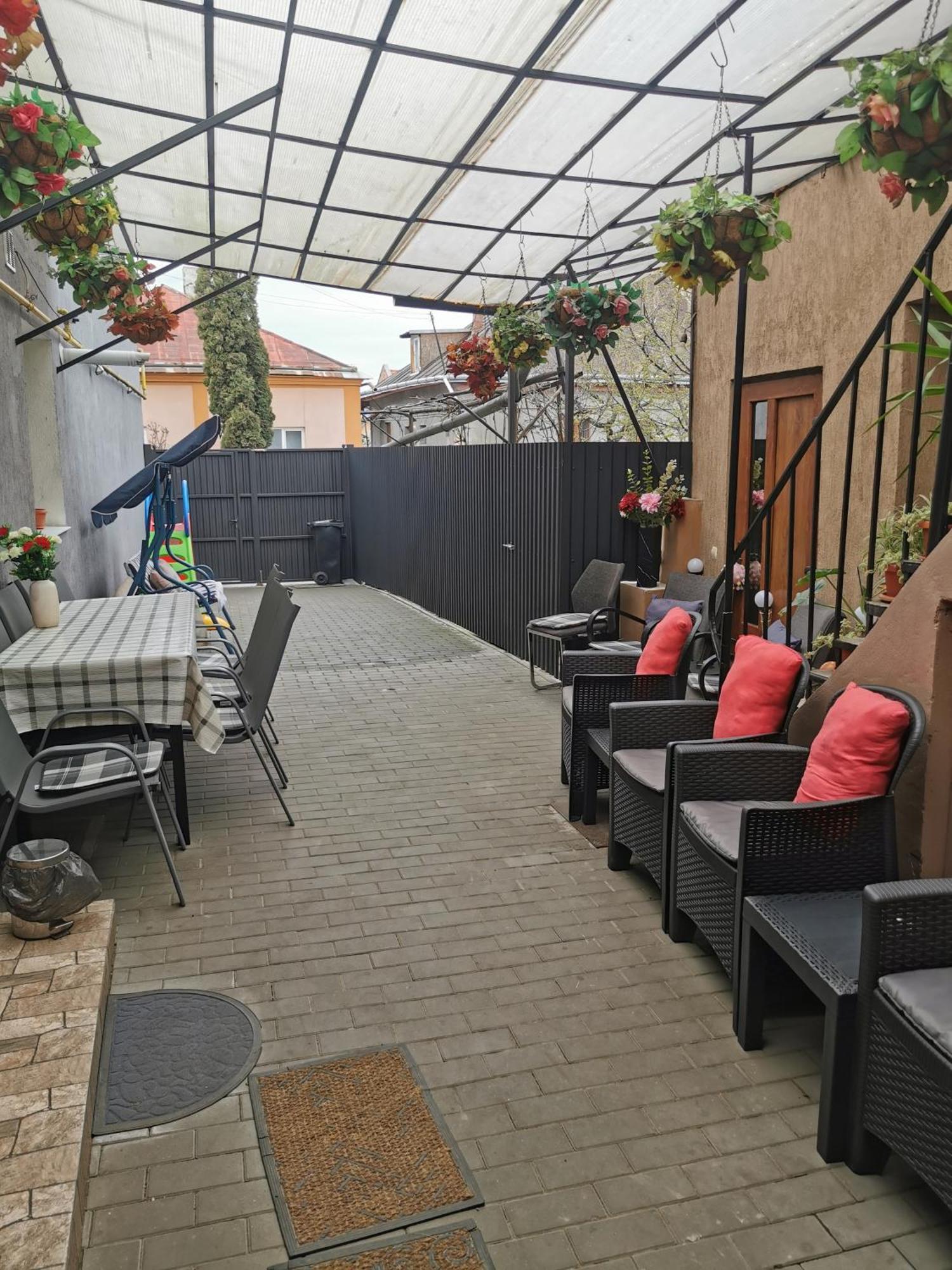 Fully Furnished Studio Sighetu Marmatiei Exterior photo